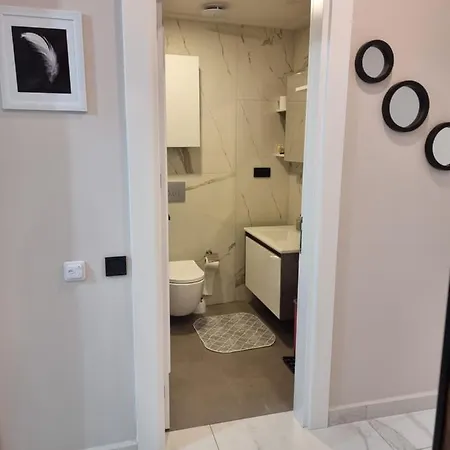 Royal Exclusive Kleopatra, Διαμέρισμα *